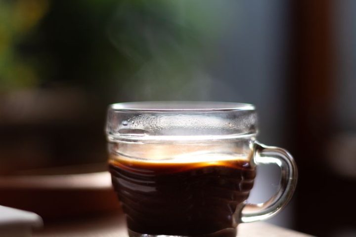 Jak odkamienić ekspres DeLonghi?
